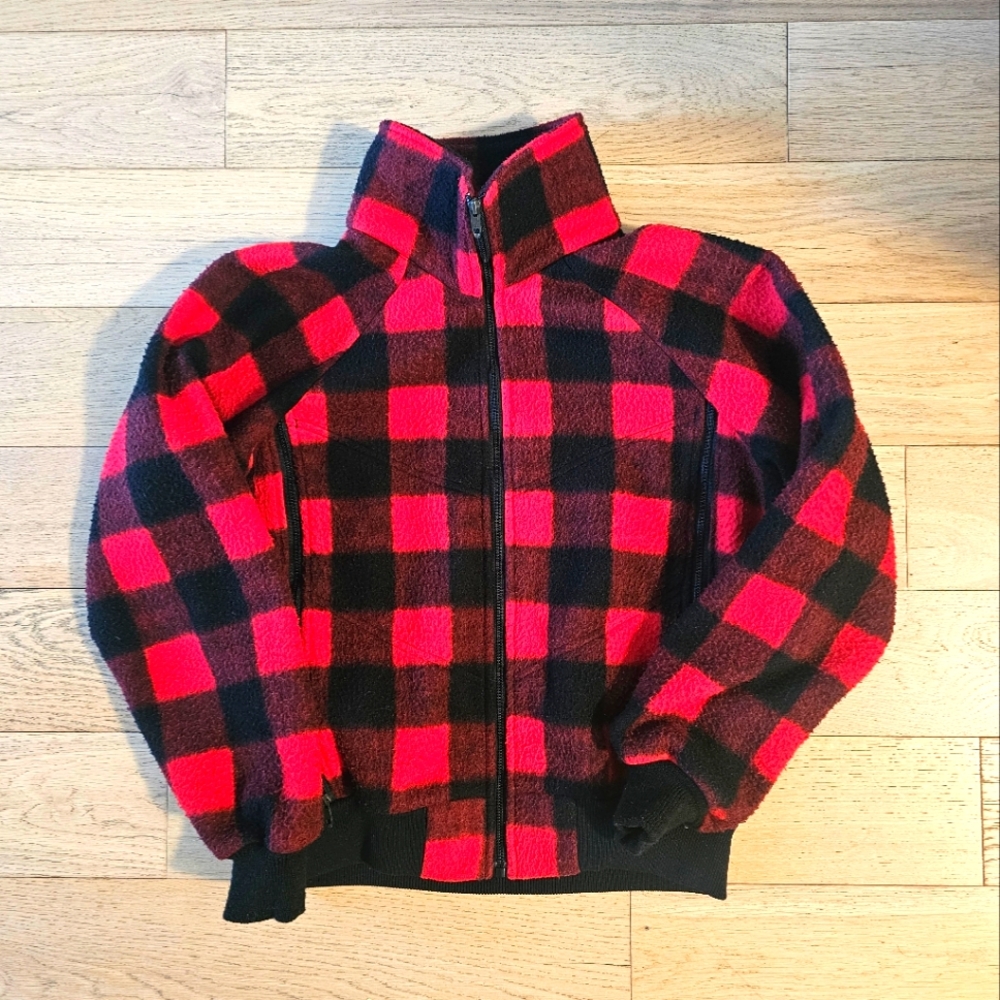 Vintage Denali Cropped Women's Checkered Jacket.